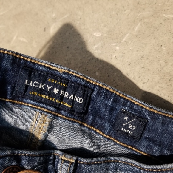 Lucky Brand Women's Mid Rise Sweet Bootcut Jeans - Picture 8 of 8
